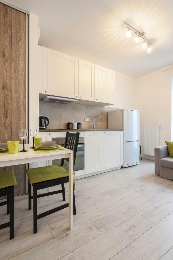 Darna Apartamenty Avena 3 Poznań Esterno foto